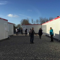 Calais Le centre de soins mis en place par MSF, Photo la veille de l'ouverture